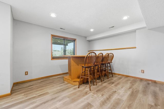 230 Butternut Circle, Carver, MN 55315