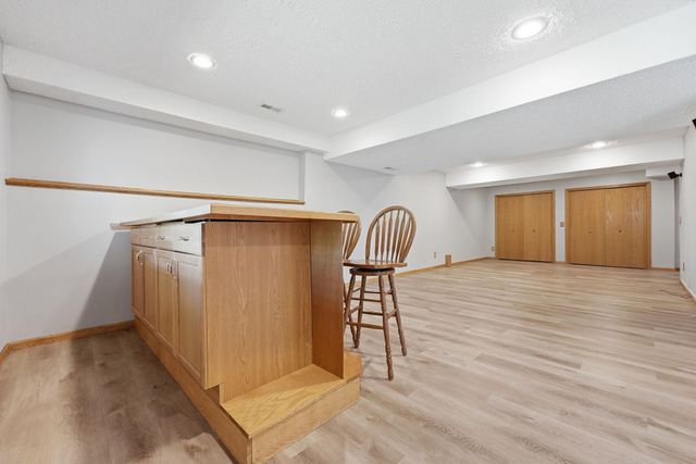 230 Butternut Circle, Carver, MN 55315
