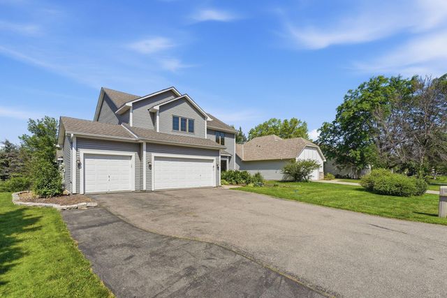 230 Butternut Circle, Carver, MN 55315