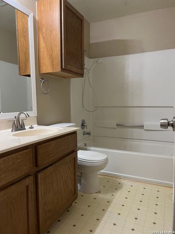 3648 DIAMOND FALLS, Schertz, TX 78154