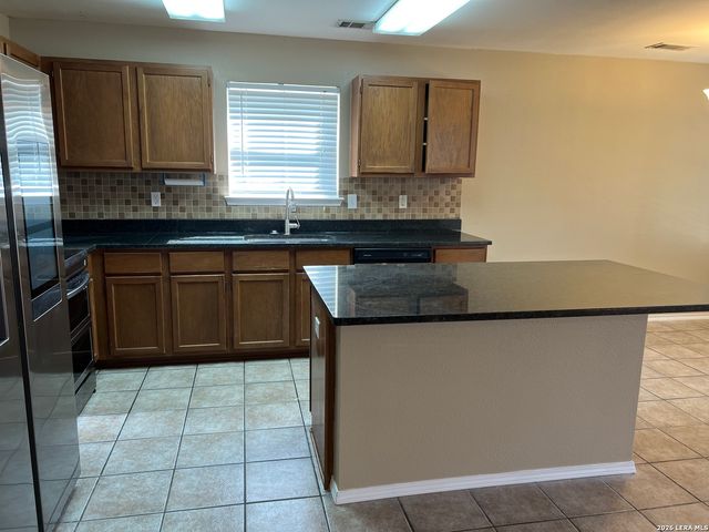 3648 DIAMOND FALLS, Schertz, TX 78154