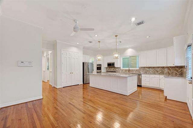 431 Westmoreland Street, Houston, TX 77006