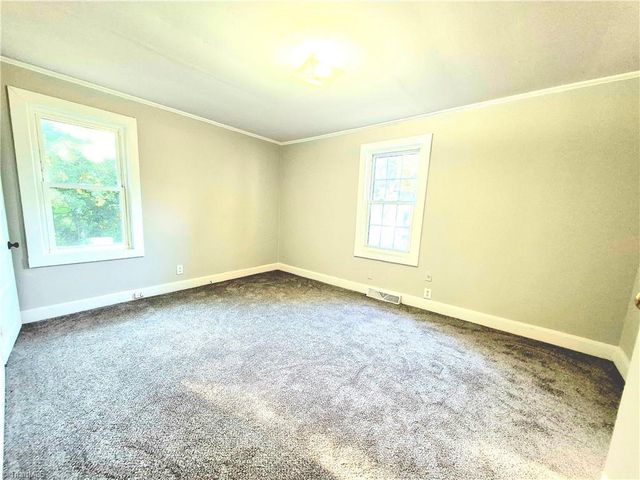 3303 Lubet Lane, Winston-salem, NC 27107