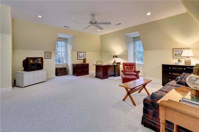 2517 Sanctuary DR, Williamsburg, VA 23185