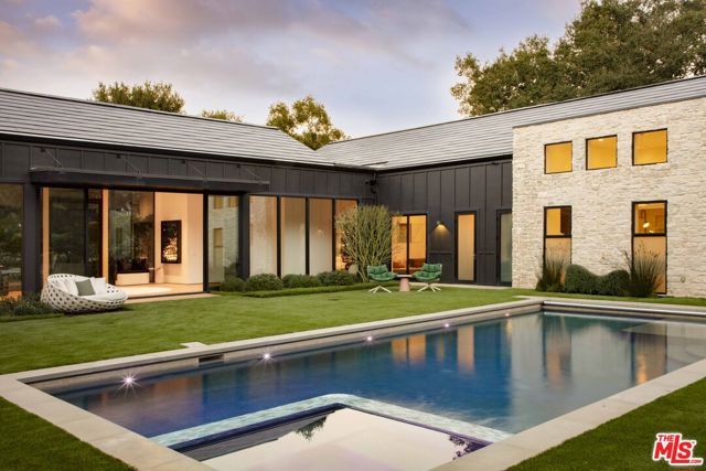 691 Via Trepadora, Santa Barbara, CA 93110