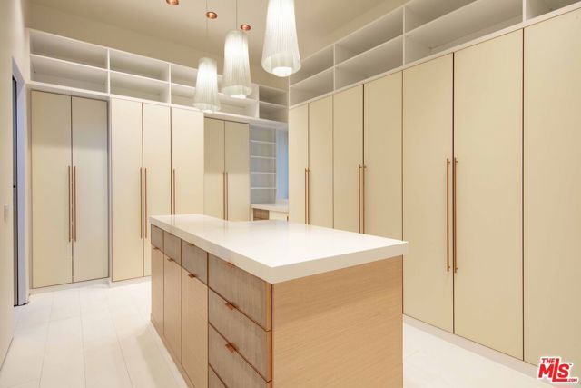 691 Via Trepadora, Santa Barbara, CA 93110