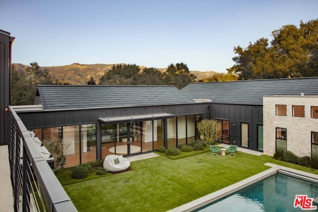 691 Via Trepadora, Santa Barbara, CA 93110