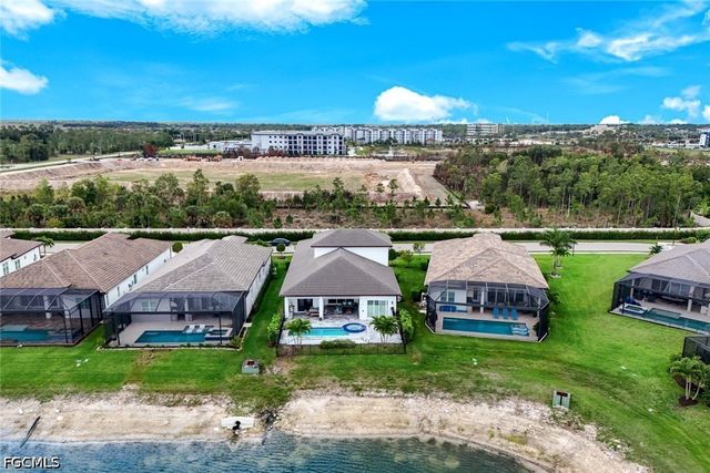3697 Sapphire Cove CIR, Naples, FL 34114