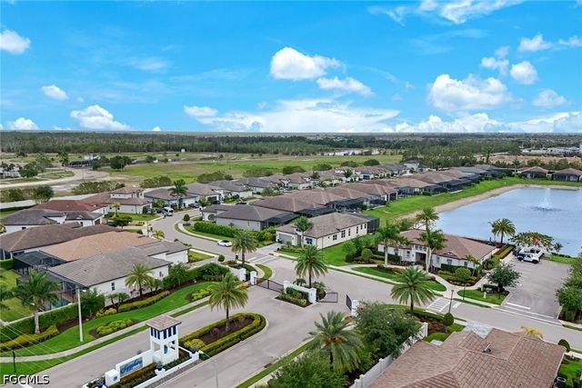 3697 Sapphire Cove CIR, Naples, FL 34114