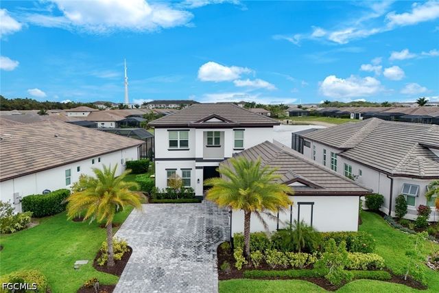 3697 Sapphire Cove CIR, Naples, FL 34114