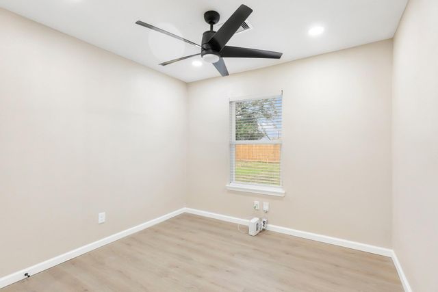 4231 Hartsville Road, Houston, TX 77047