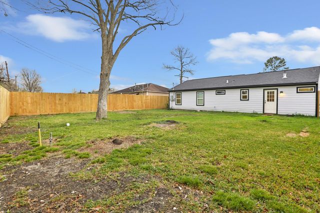 4231 Hartsville Road, Houston, TX 77047