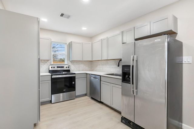 4231 Hartsville Road, Houston, TX 77047