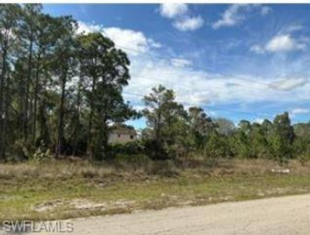 728-730 Eisenhower BLVD, Lehigh Acres, FL 33974