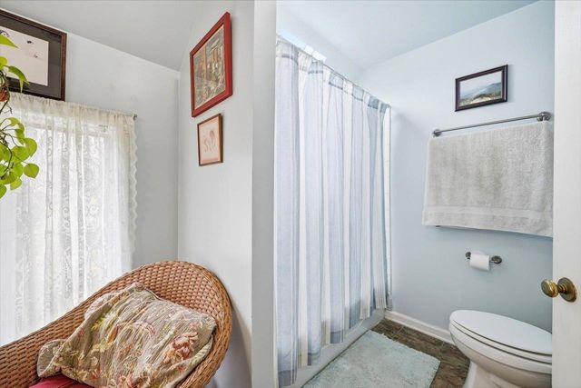 1120 KINGSWAY RD, Afton, VA 22920