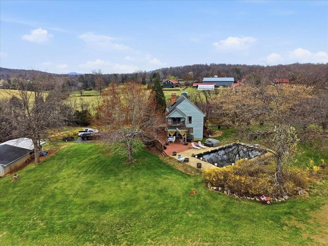 1120 KINGSWAY RD, Afton, VA 22920