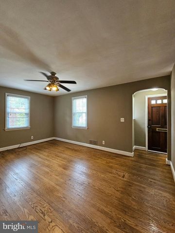 626 N GEORGE MASON DR DR, Arlington, VA 22203