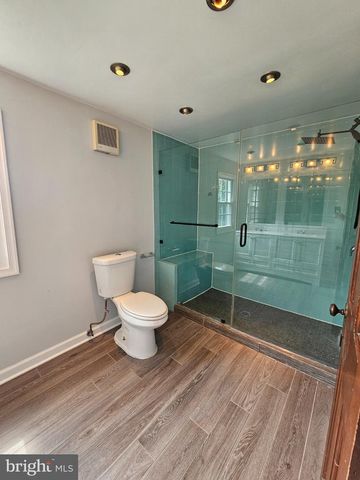 626 N GEORGE MASON DR DR, Arlington, VA 22203
