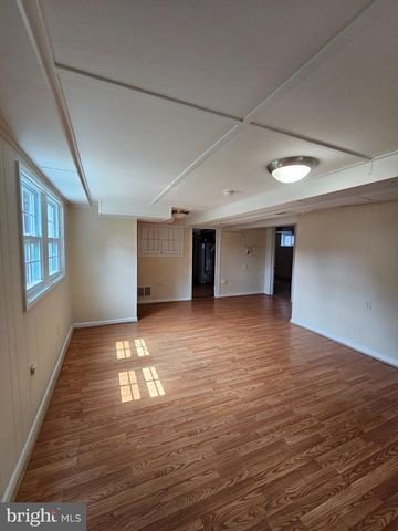 626 N GEORGE MASON DR DR, Arlington, VA 22203