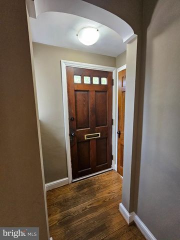 626 N GEORGE MASON DR DR, Arlington, VA 22203