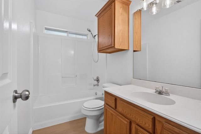 728 Grandview Avenue, Seagoville, TX 75159