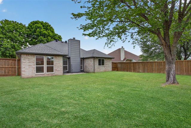 728 Grandview Avenue, Seagoville, TX 75159