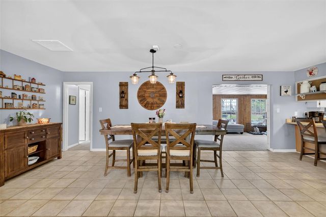 1915 SPRING LAKE ROAD, Fruitland Park, FL 34731