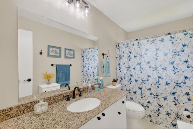 1915 SPRING LAKE ROAD, Fruitland Park, FL 34731
