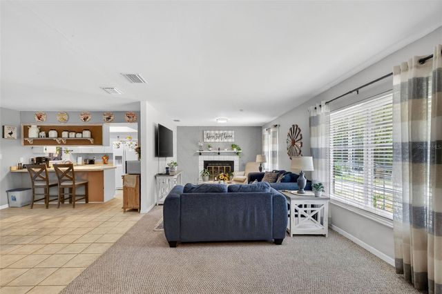 1915 SPRING LAKE ROAD, Fruitland Park, FL 34731