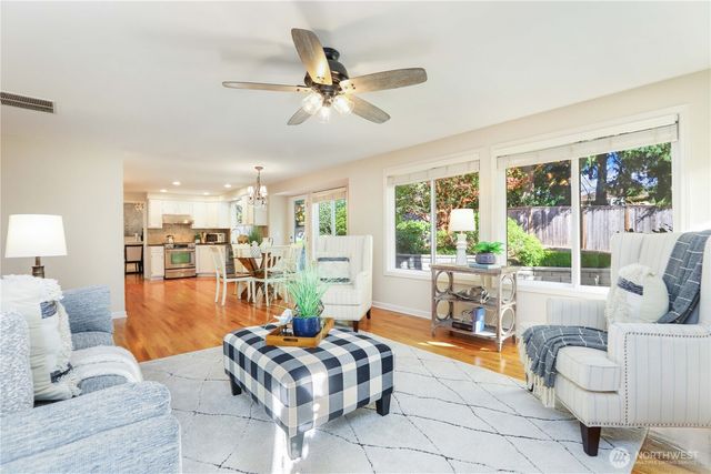 6405 154th Street SE, Snohomish, WA 98296