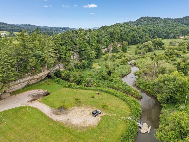 17520 Highway 80, Richland Center, WI 53581