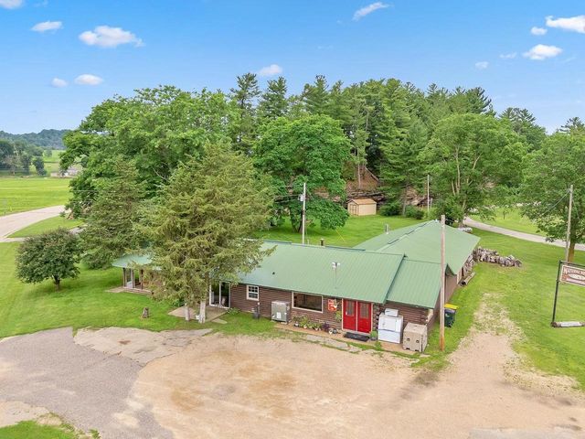 17520 Highway 80, Richland Center, WI 53581