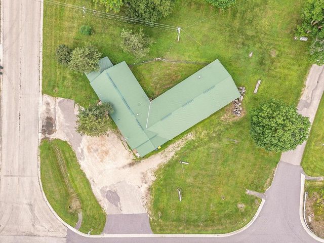 17520 Highway 80, Richland Center, WI 53581