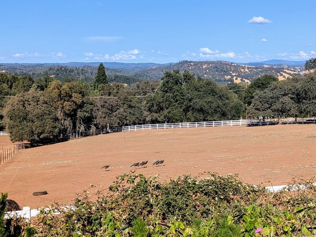 4770 Pedro Hill Rd, Pilot Hill, CA 95664