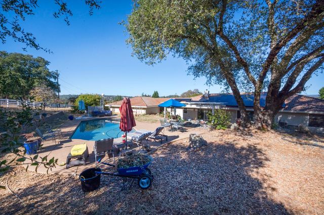 4770 Pedro Hill Rd, Pilot Hill, CA 95664