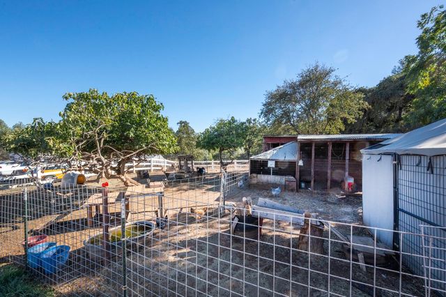 4770 Pedro Hill Rd, Pilot Hill, CA 95664