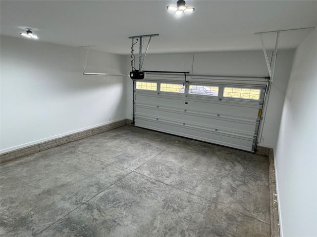 703 W Wright Road, Norwalk, IA 50211