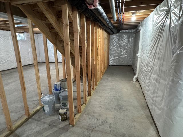 703 W Wright Road, Norwalk, IA 50211