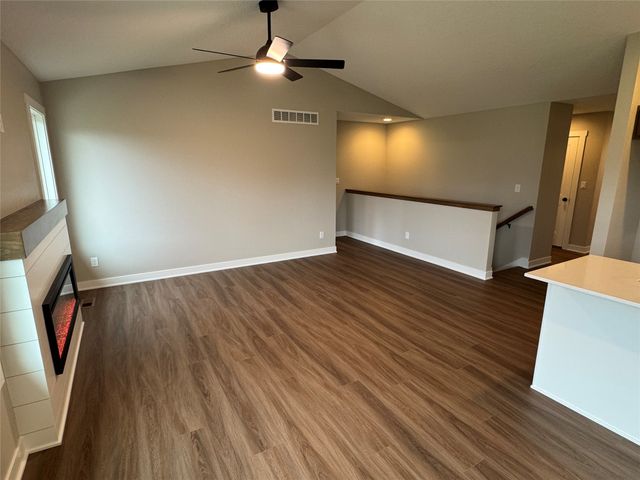 703 W Wright Road, Norwalk, IA 50211