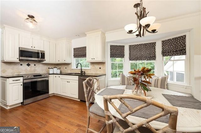 1300 Holly Bank Circle, Atlanta, GA 30338
