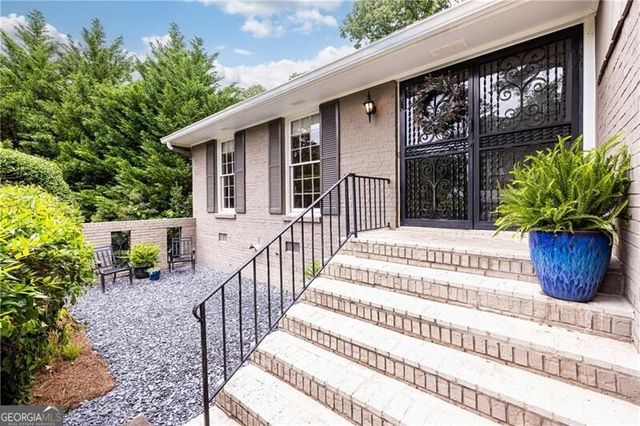 1300 Holly Bank Circle, Atlanta, GA 30338