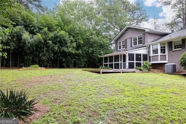 1300 Holly Bank Circle, Atlanta, GA 30338