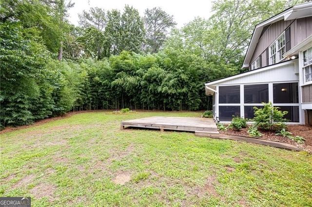 1300 Holly Bank Circle, Atlanta, GA 30338