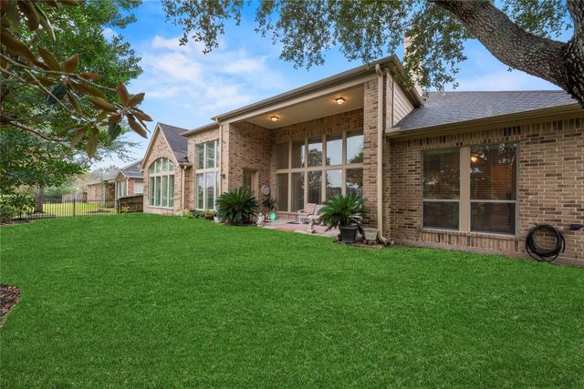 13011 Windmill Grove Drive, Richmond, TX 77407