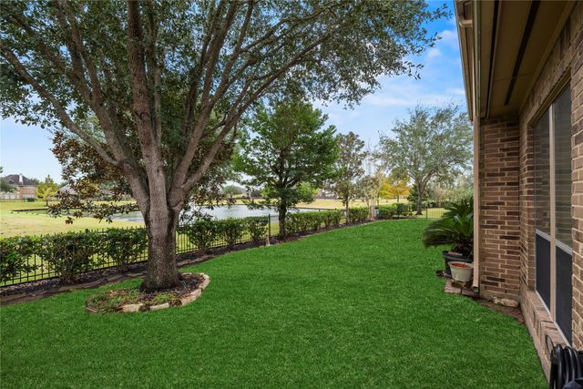 13011 Windmill Grove Drive, Richmond, TX 77407