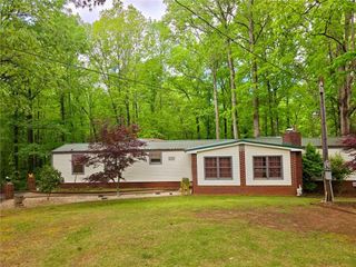 1720 Valley Lane, Cumming, GA 30040