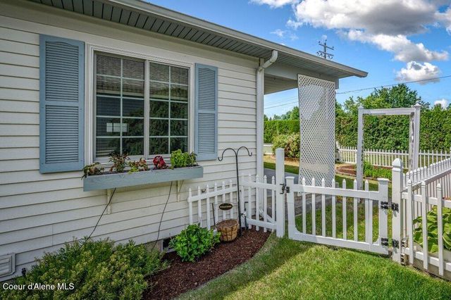 1193 W Woodlawn DR, Hayden, ID 83835