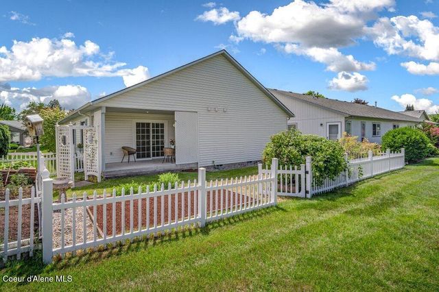 1193 W Woodlawn DR, Hayden, ID 83835