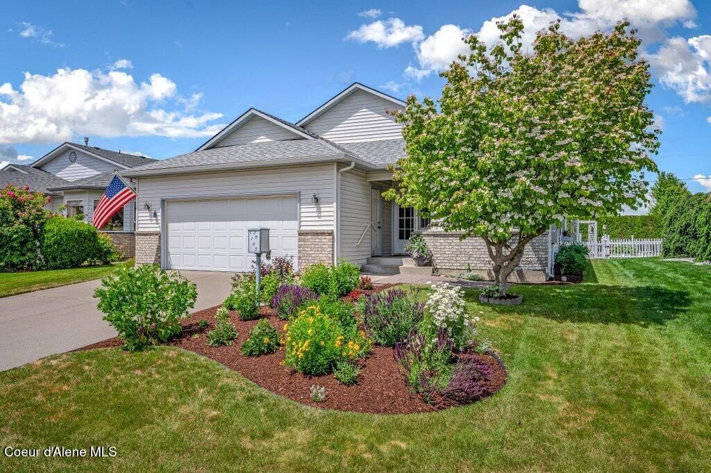 1193 W Woodlawn DR, Hayden, ID 83835