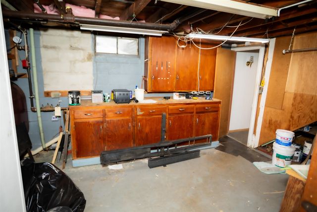 99 Back River Road, Dover, NH 03820